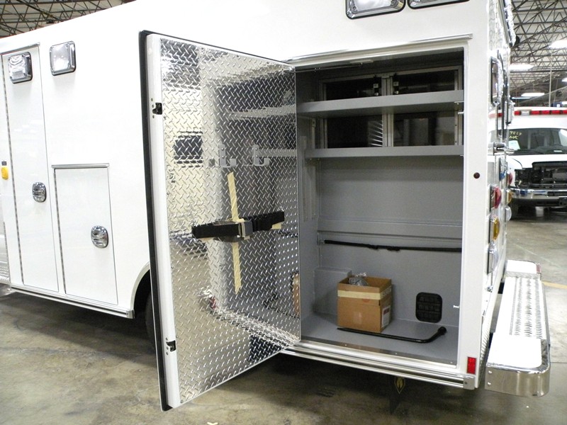 3.AL-Braun-Ambulances-Signature-Series