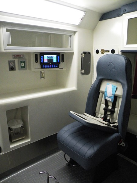 3.AT-Braun-Ambulances-Signature-Series