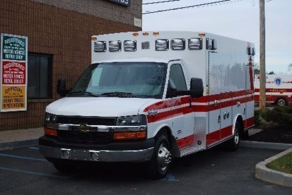 braun-ambulance-6580-002-600x400_c