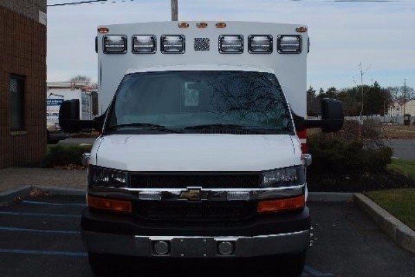 braun-ambulance-6580-003-600x400_c